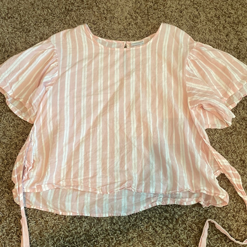 Abound size small blouse